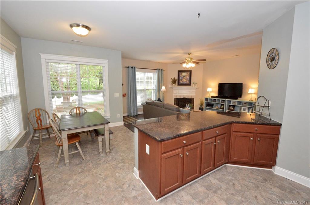 Old Stone Crossing - Residential