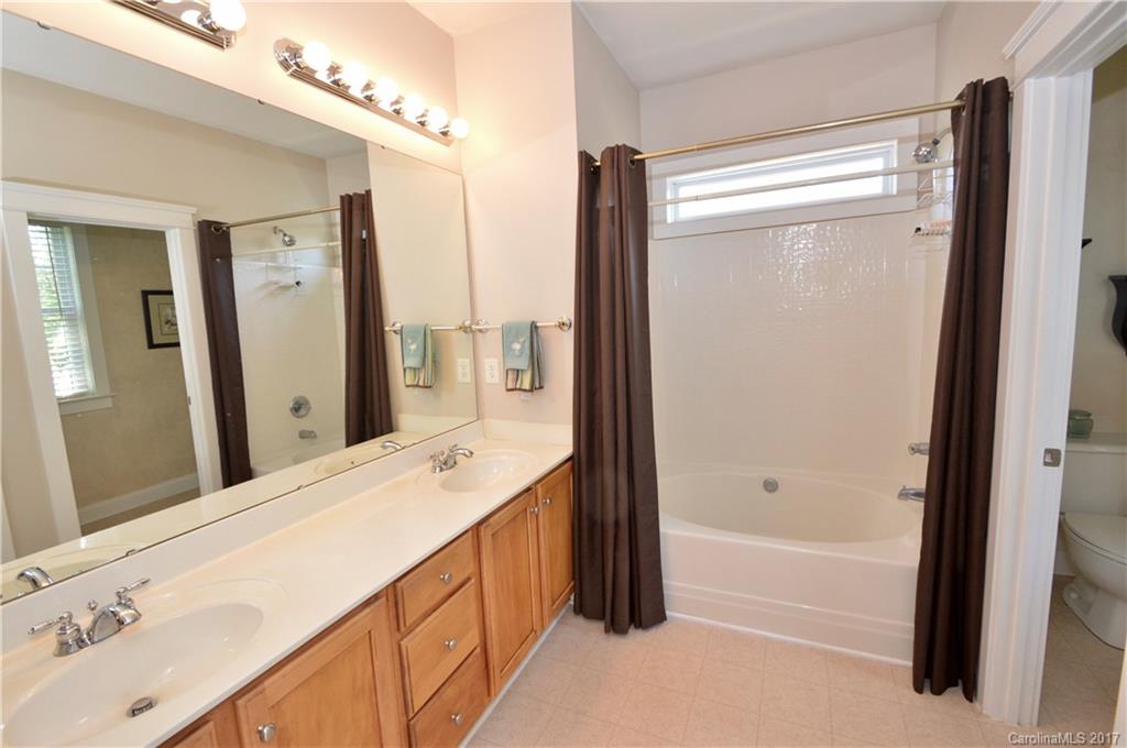 Old Stone Crossing - Residential