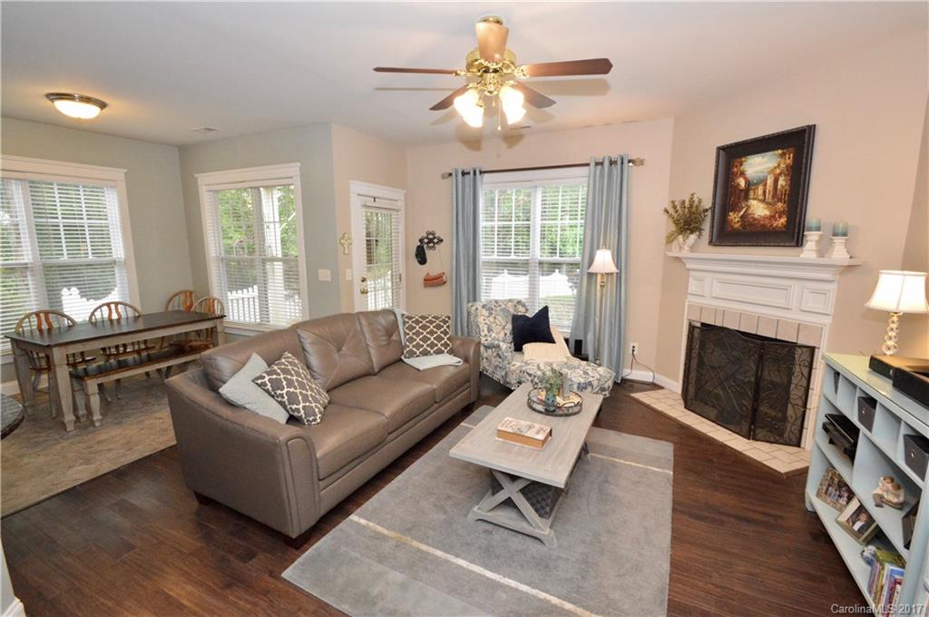 Old Stone Crossing - Residential