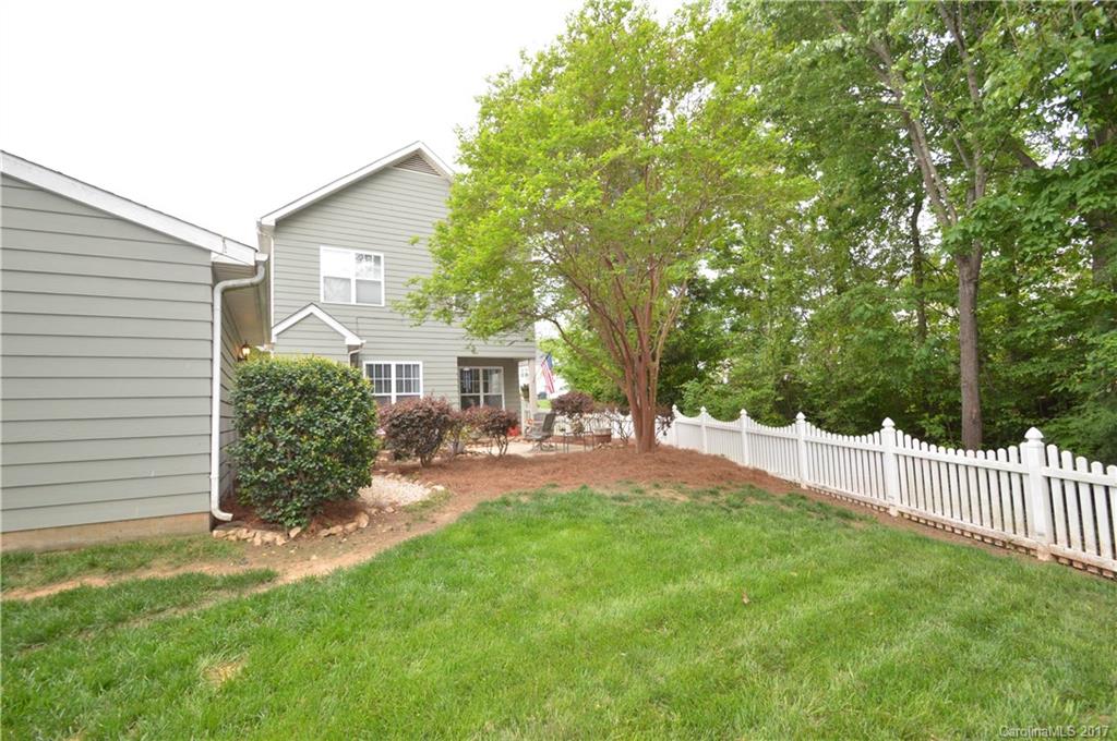 Old Stone Crossing - Residential