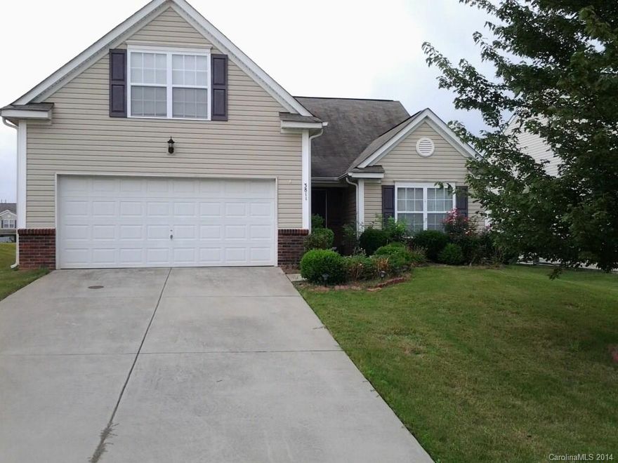 This 1.5 story home with only the bonus room on the second level, is a very rare find. Very open floor plan, great for entertaining. Convenient to 485, this well kept home is in a very niece neighborhood. Refrigerator, washer and dryer to remain.