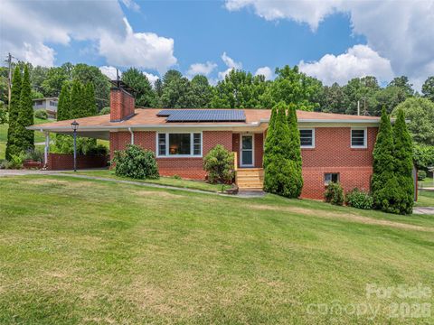 Photo of 46 Flint Street, Waynesville, NC 28786 (MLS # 4399468)