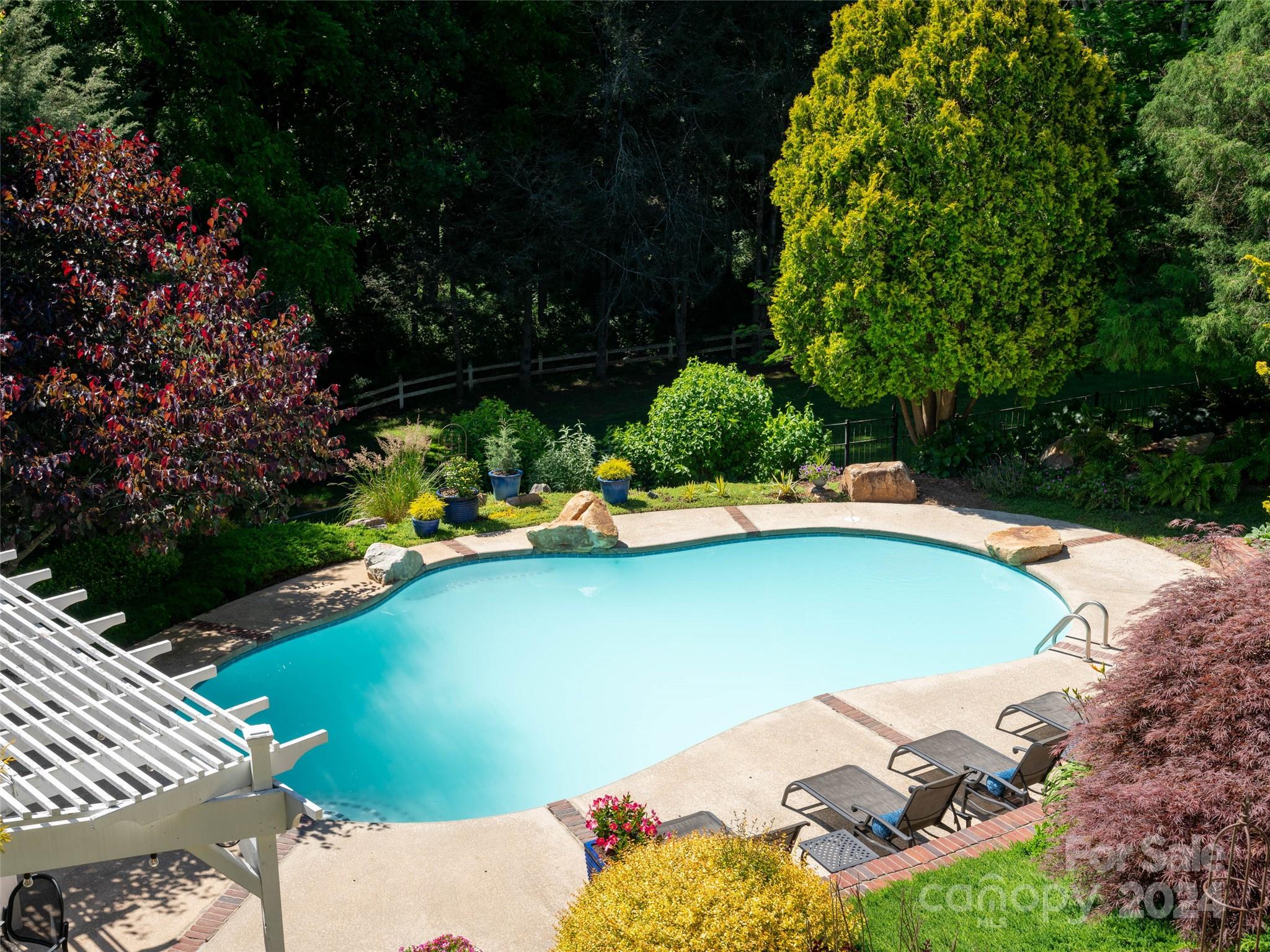 White Oak Plantation - Residential