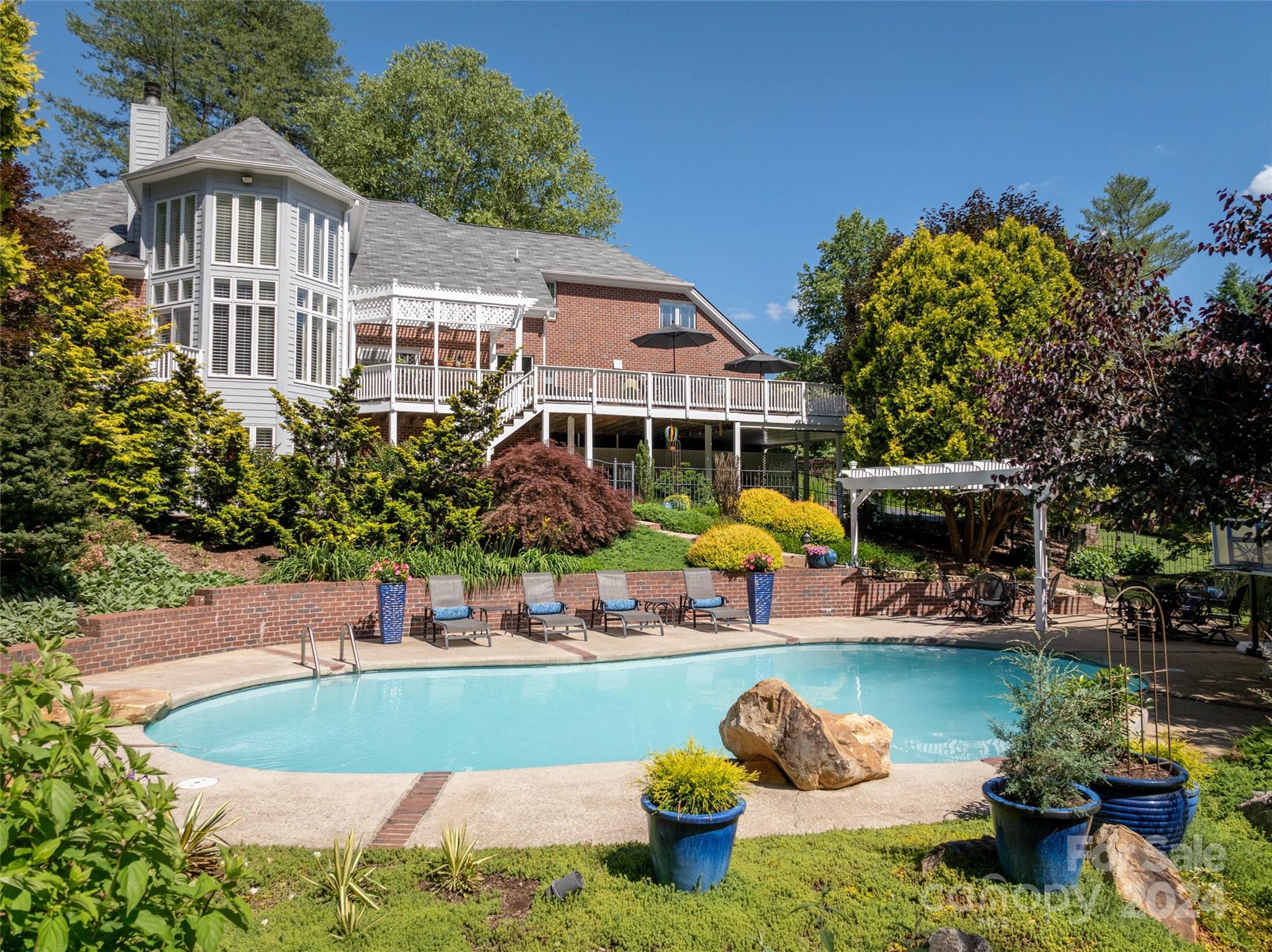 White Oak Plantation - Residential