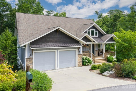 Photo of 8 Sugarland Ridge Road, Fairview, NC 28730 (MLS # 4396136)