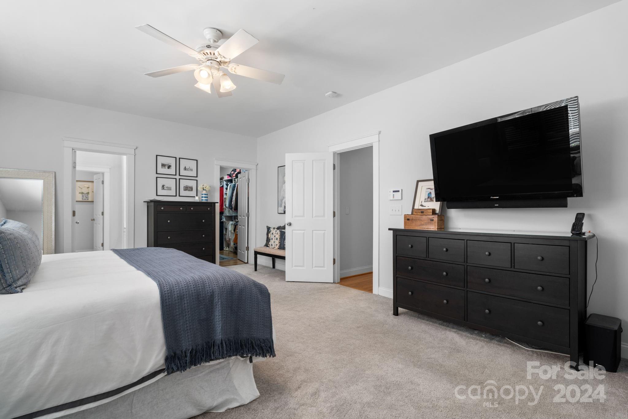 Hunters Run - Residential