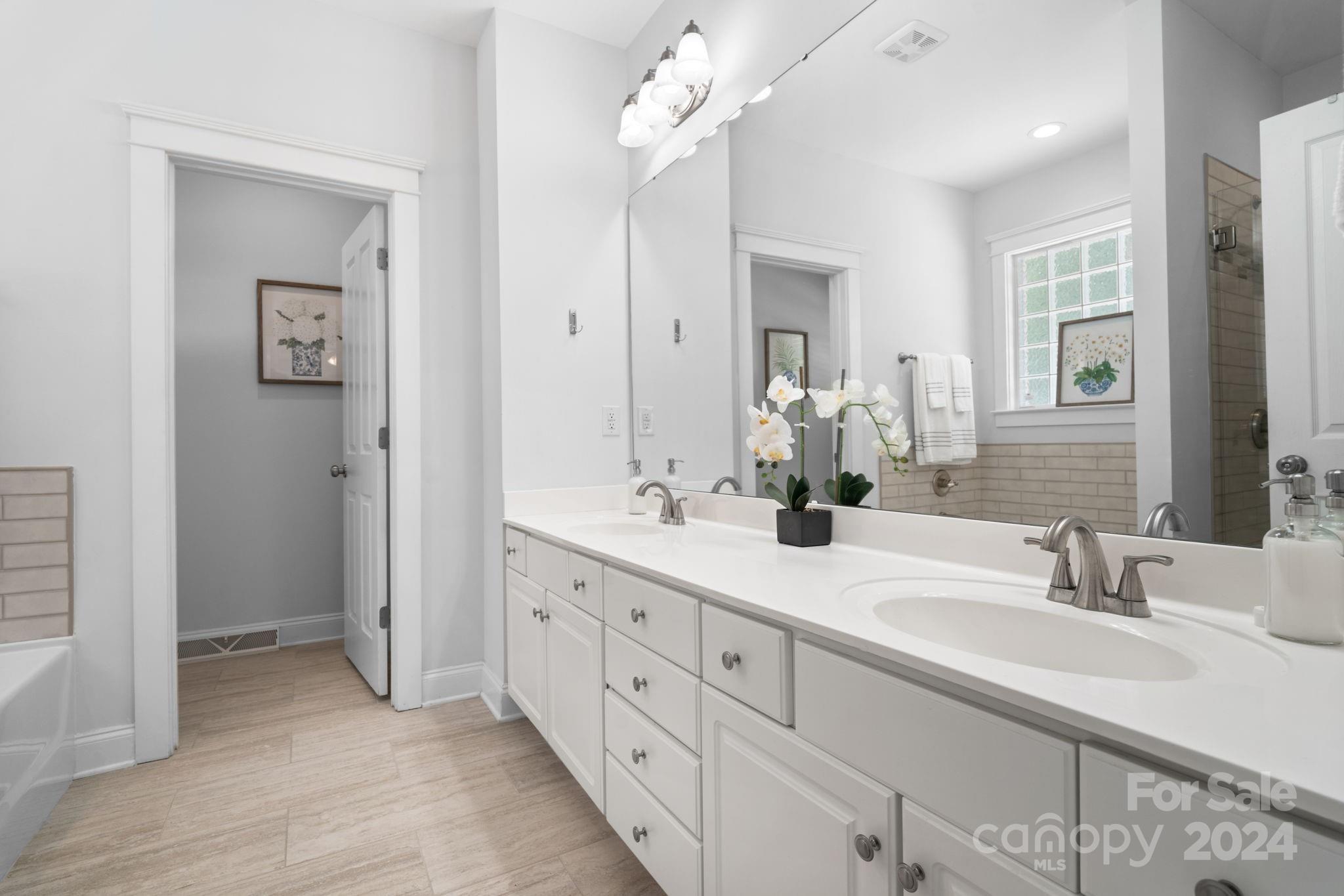 Hunters Run - Residential