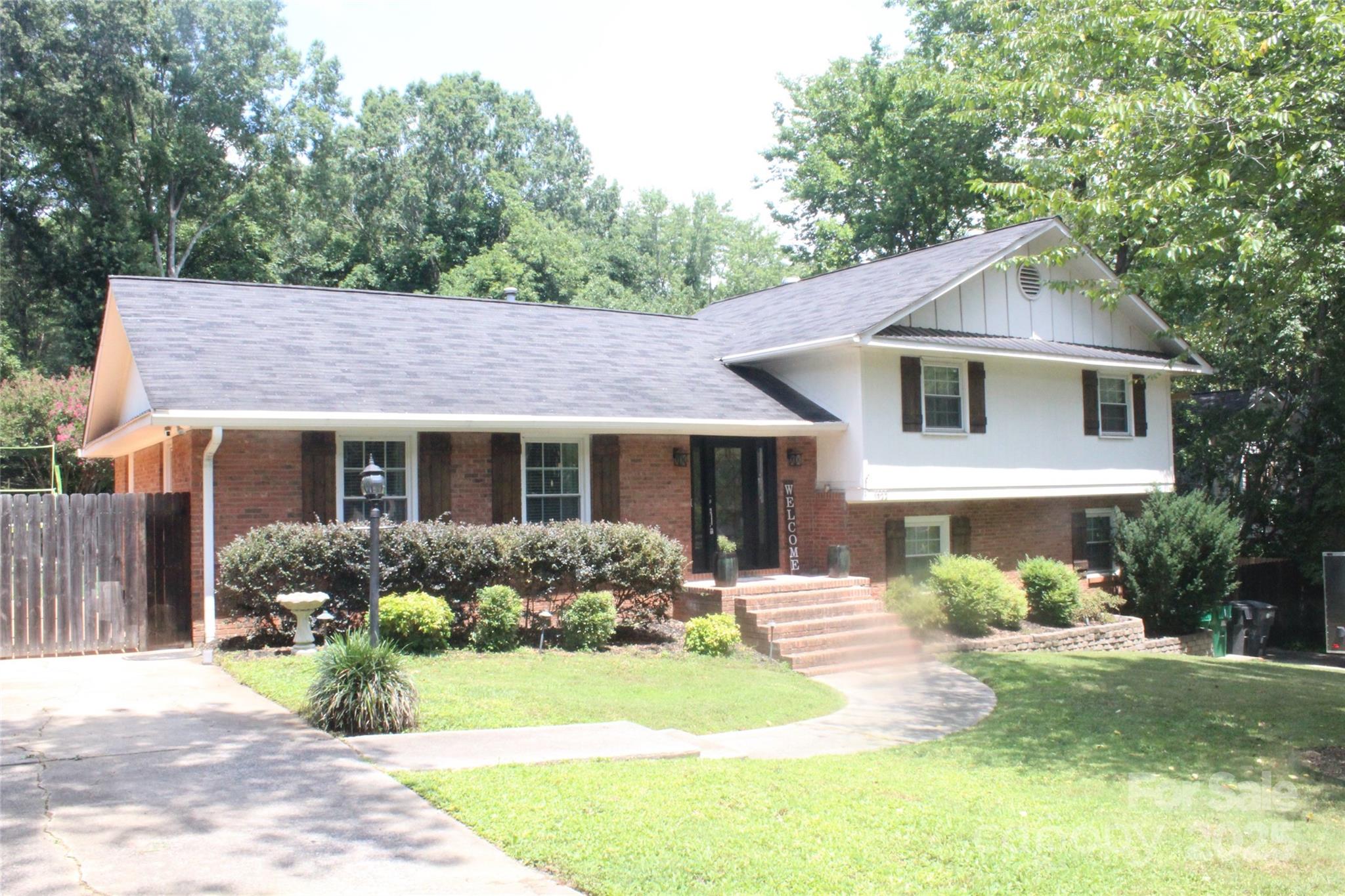 1322 E Barden Road