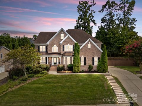 10015 Legolas Lane Charlotte NC 28269