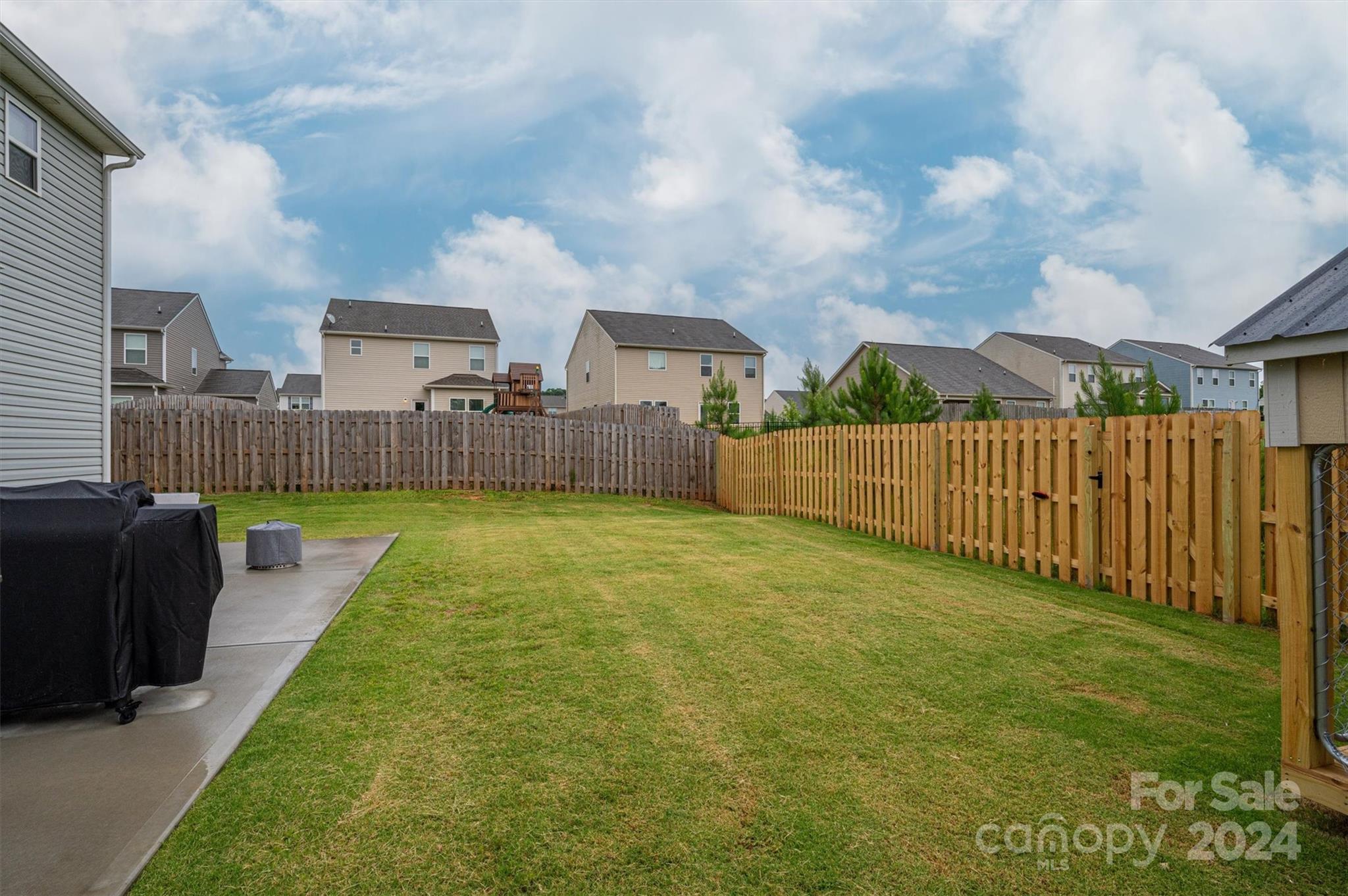 Hidden Lakes - Residential