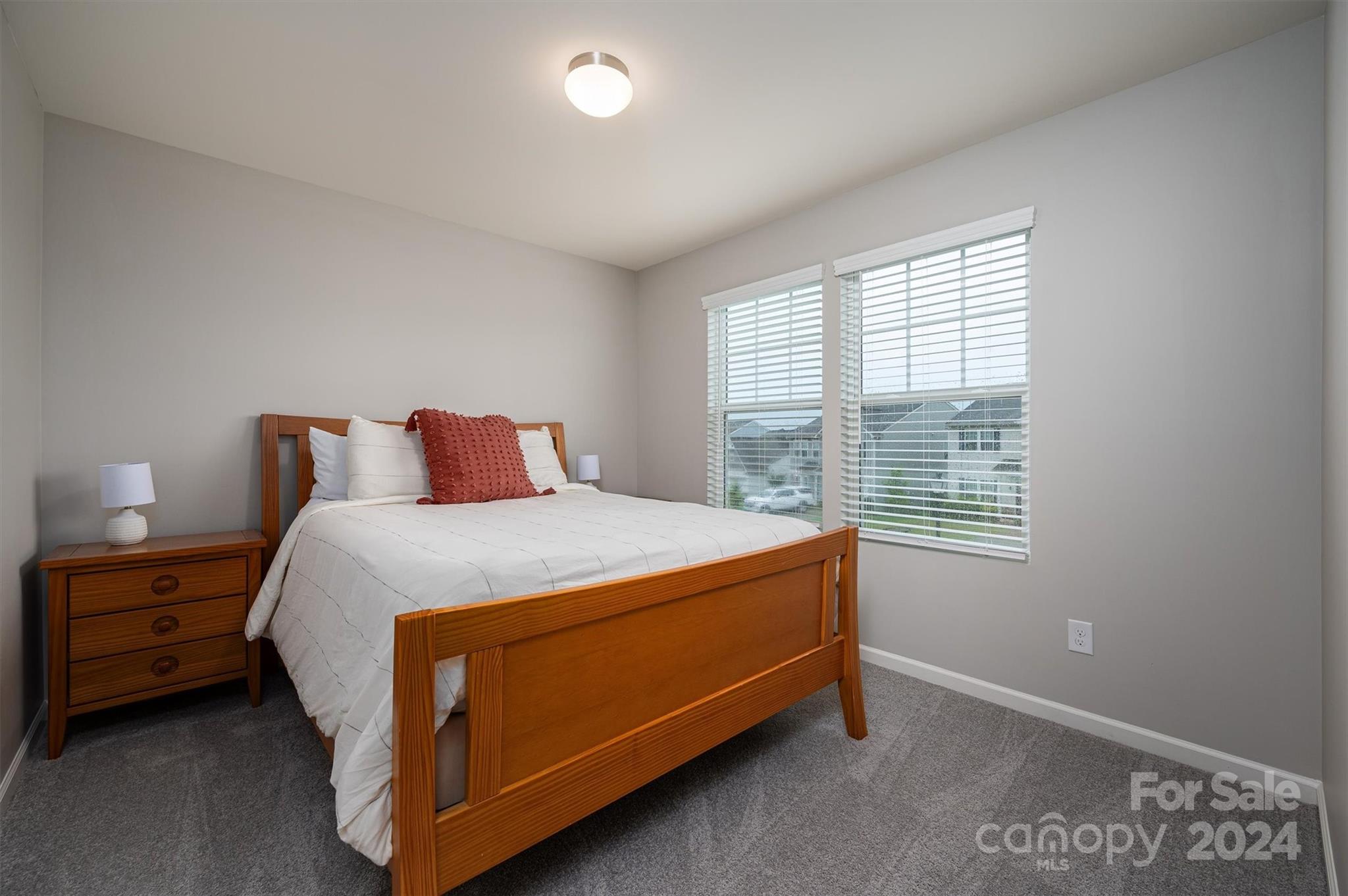 Hidden Lakes - Residential