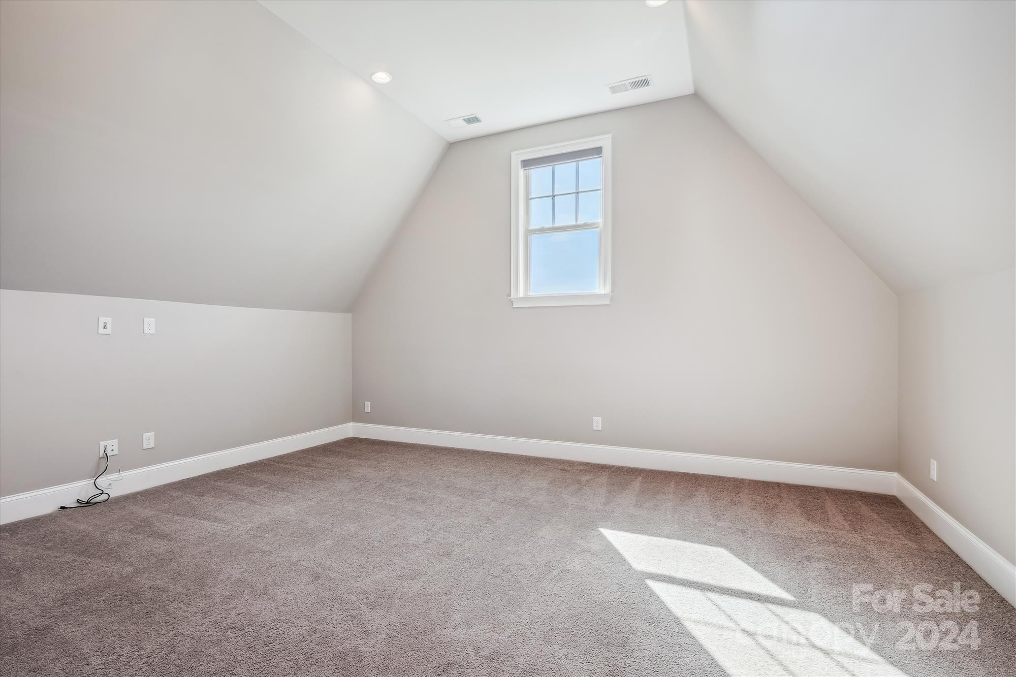 Ladera - Residential