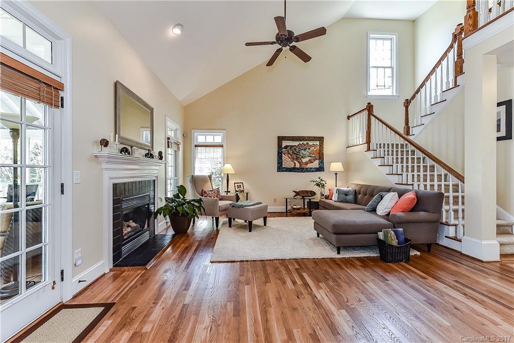 Beverly Crest - Residential