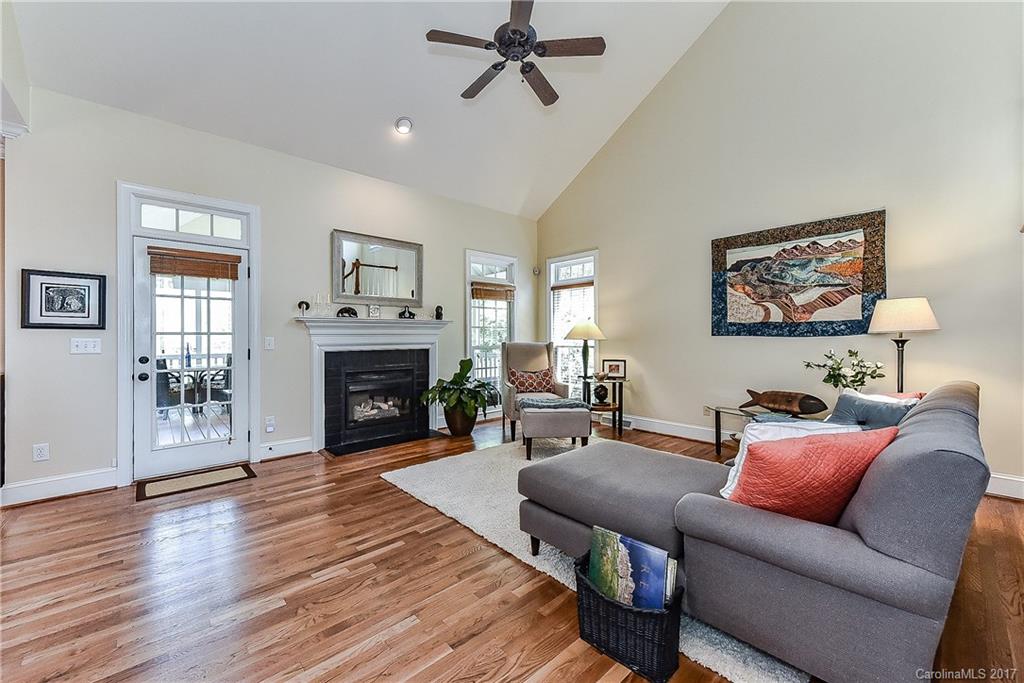 Beverly Crest - Residential