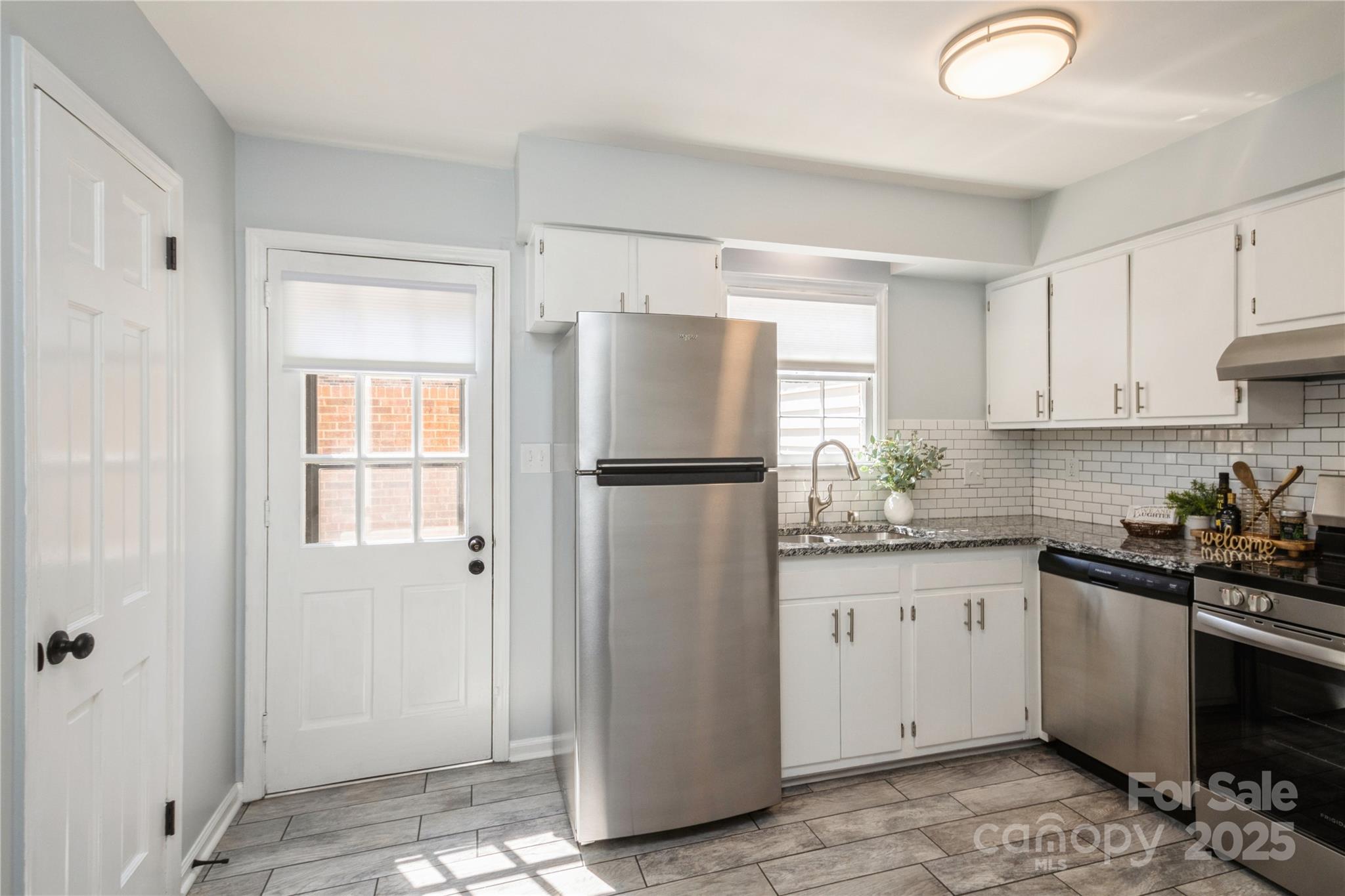 Carriage House - Residential