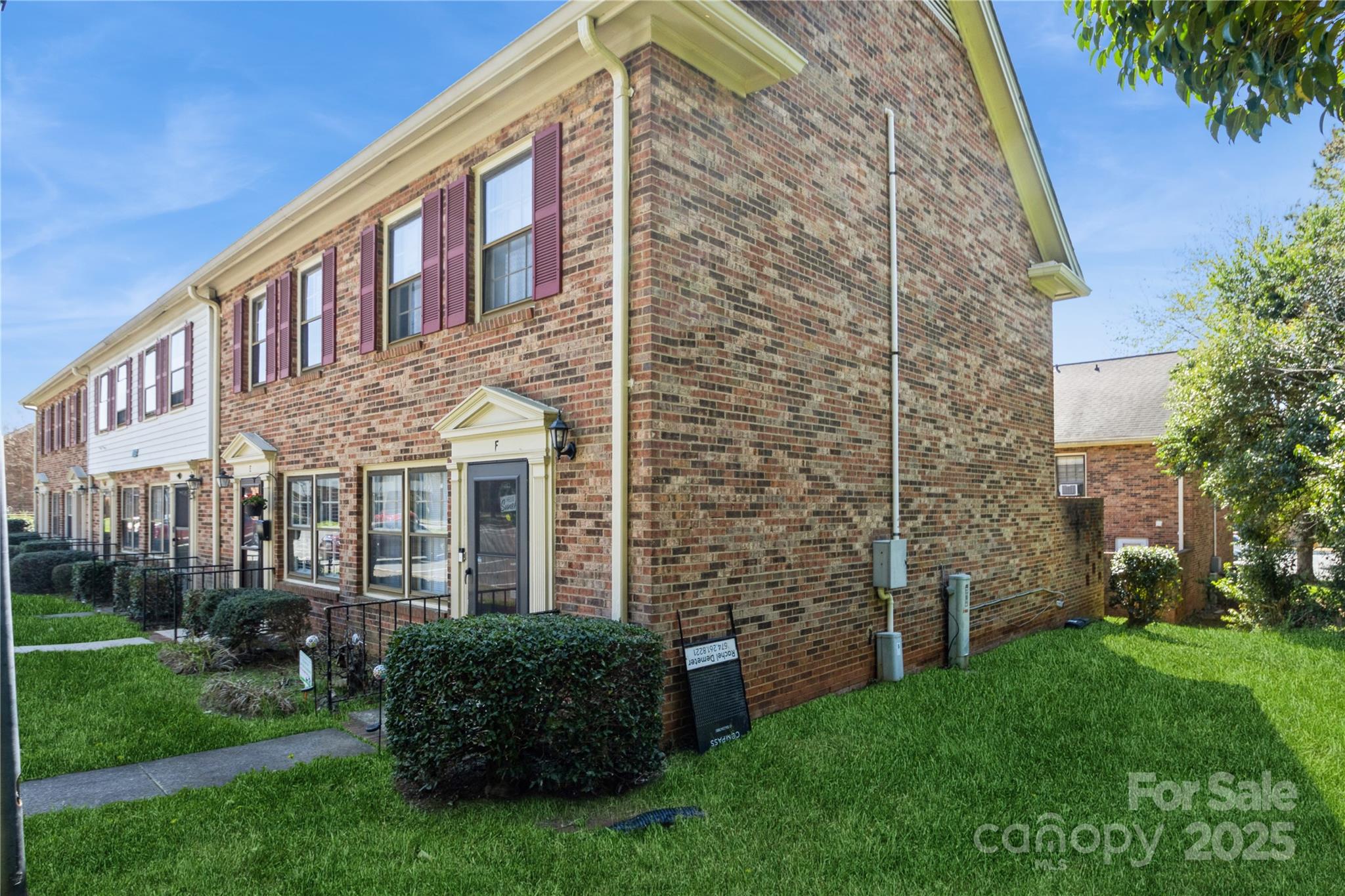 Carriage House - Residential