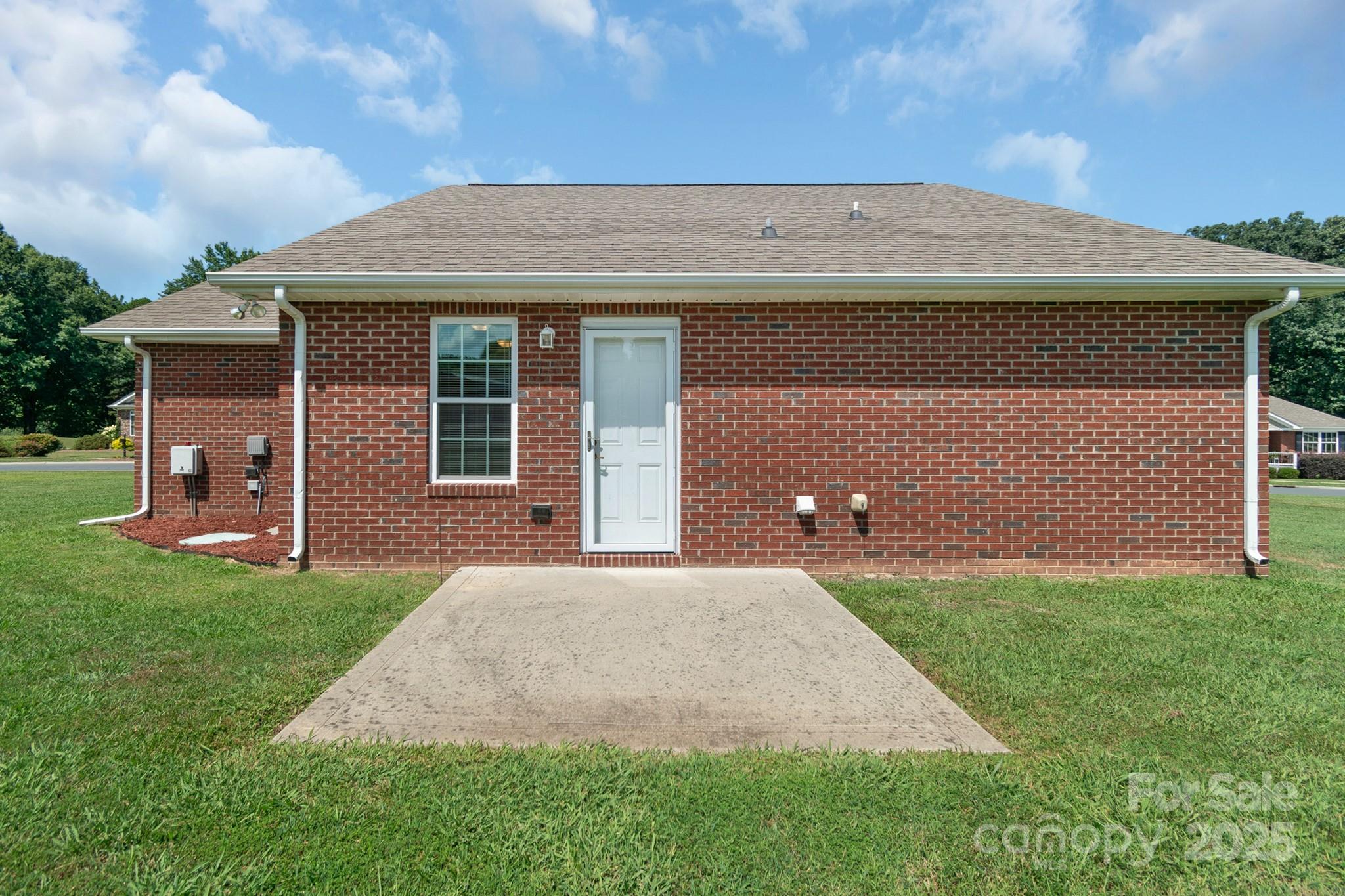 Abis Place - Residential