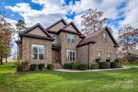 A home in Hickory