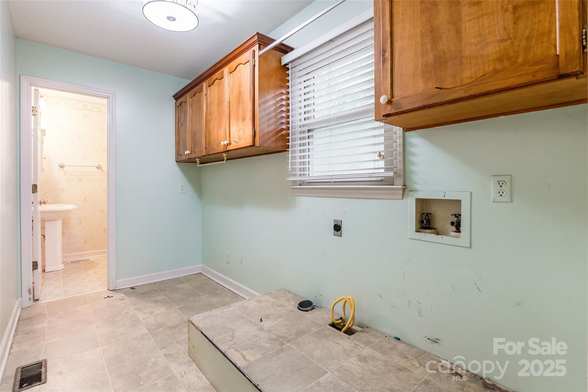 Rawlinson Acres II - Residential