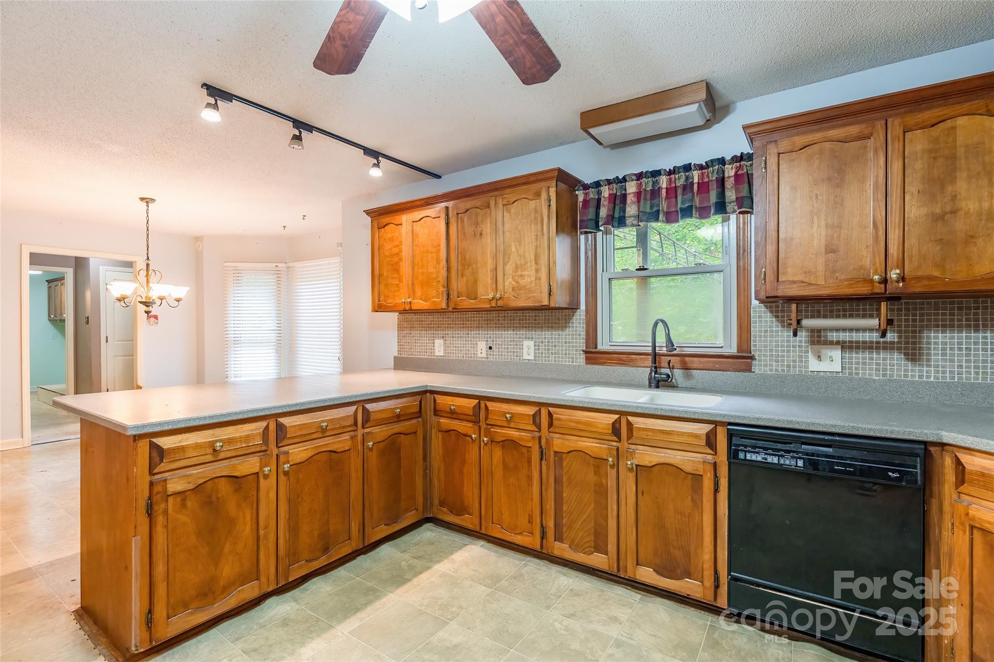 Rawlinson Acres II - Residential