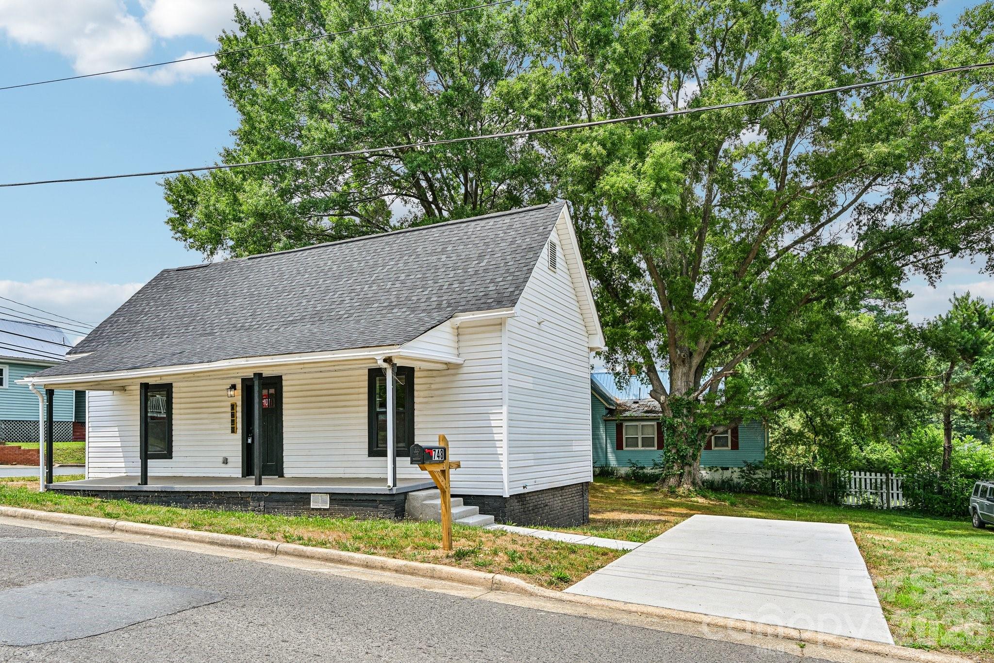748 Efird Street