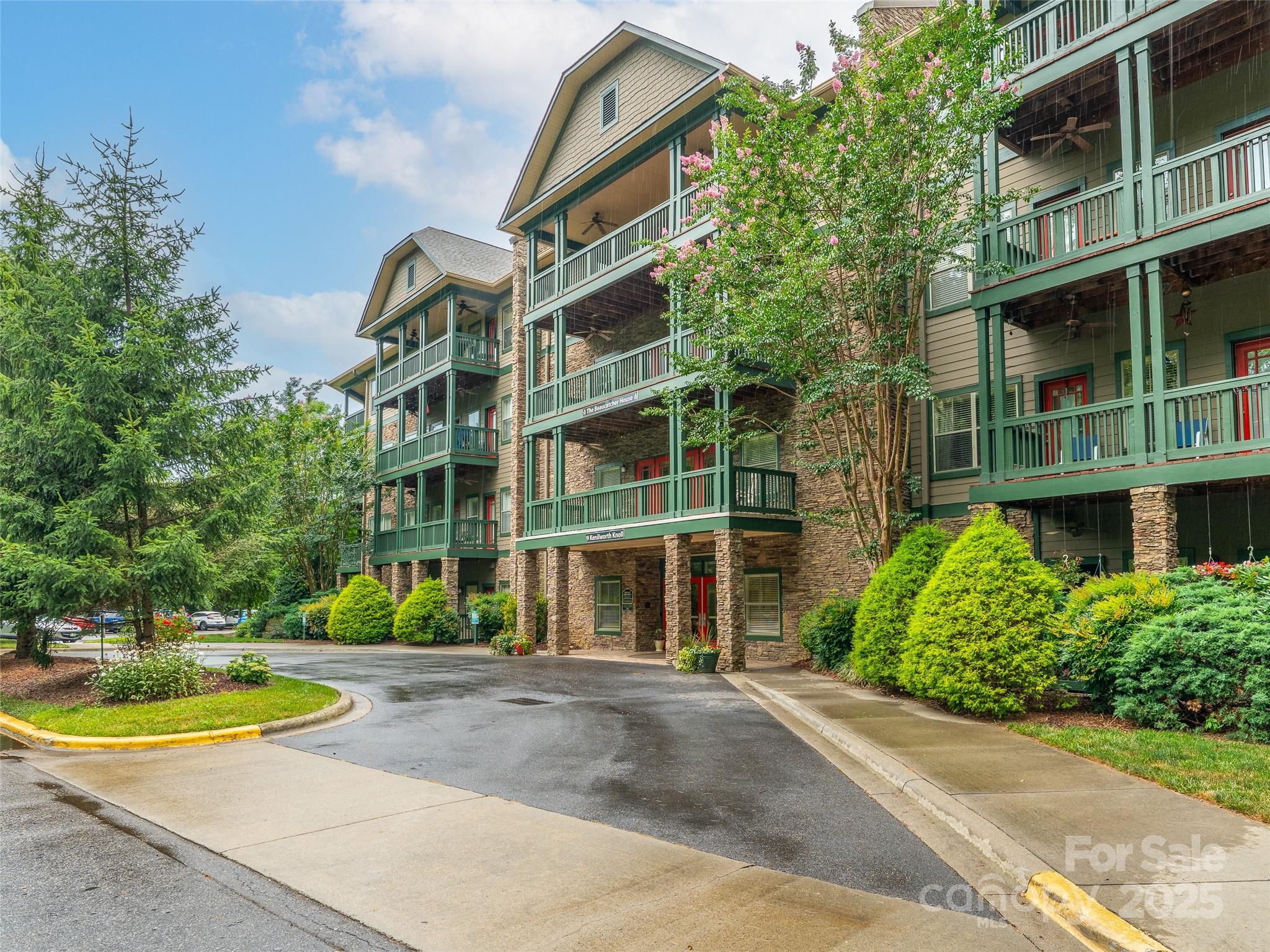 9 Kenilworth Knoll 204