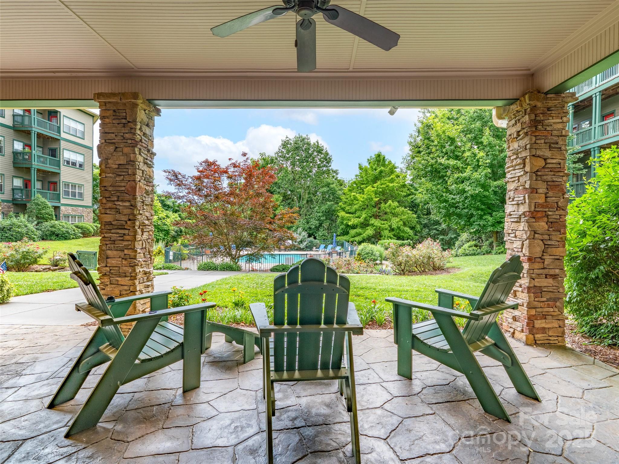 9 Kenilworth Knoll 204