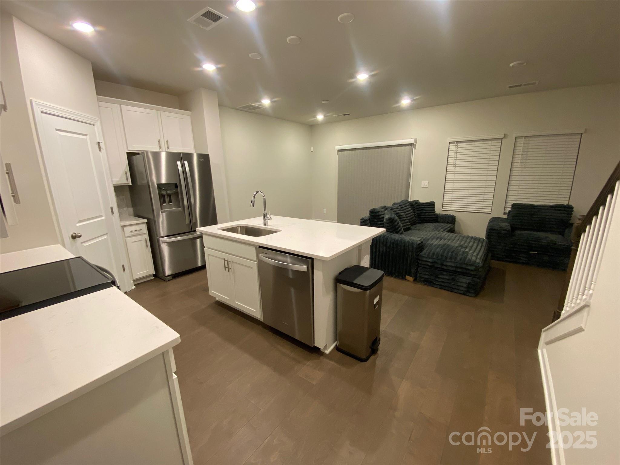 6110 Starview Terrace