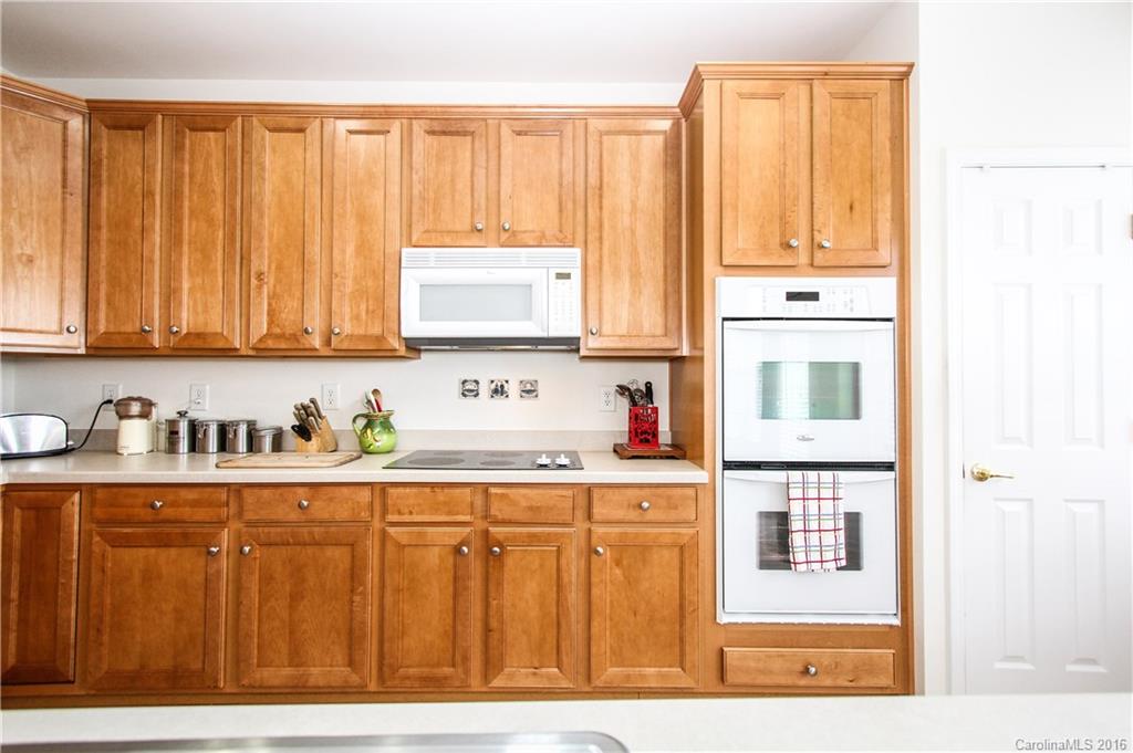 Four Seasons At Gold Hill - Residential