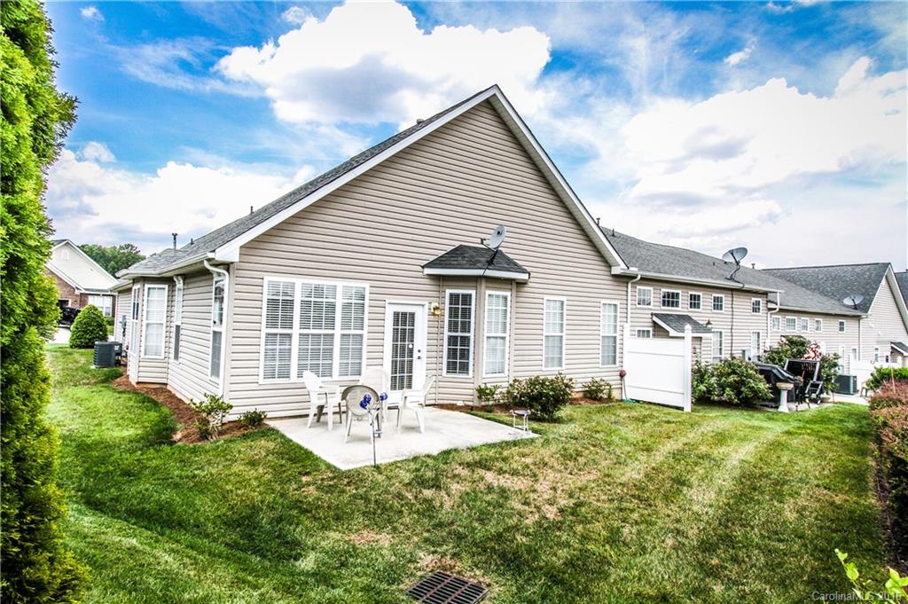 Four Seasons At Gold Hill - Residential