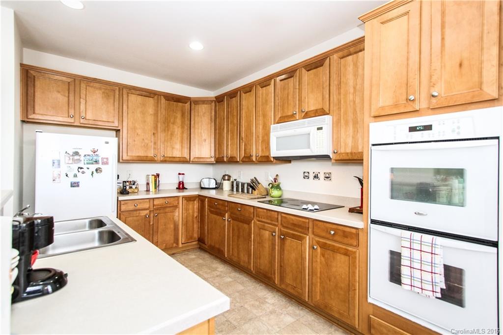 Four Seasons At Gold Hill - Residential