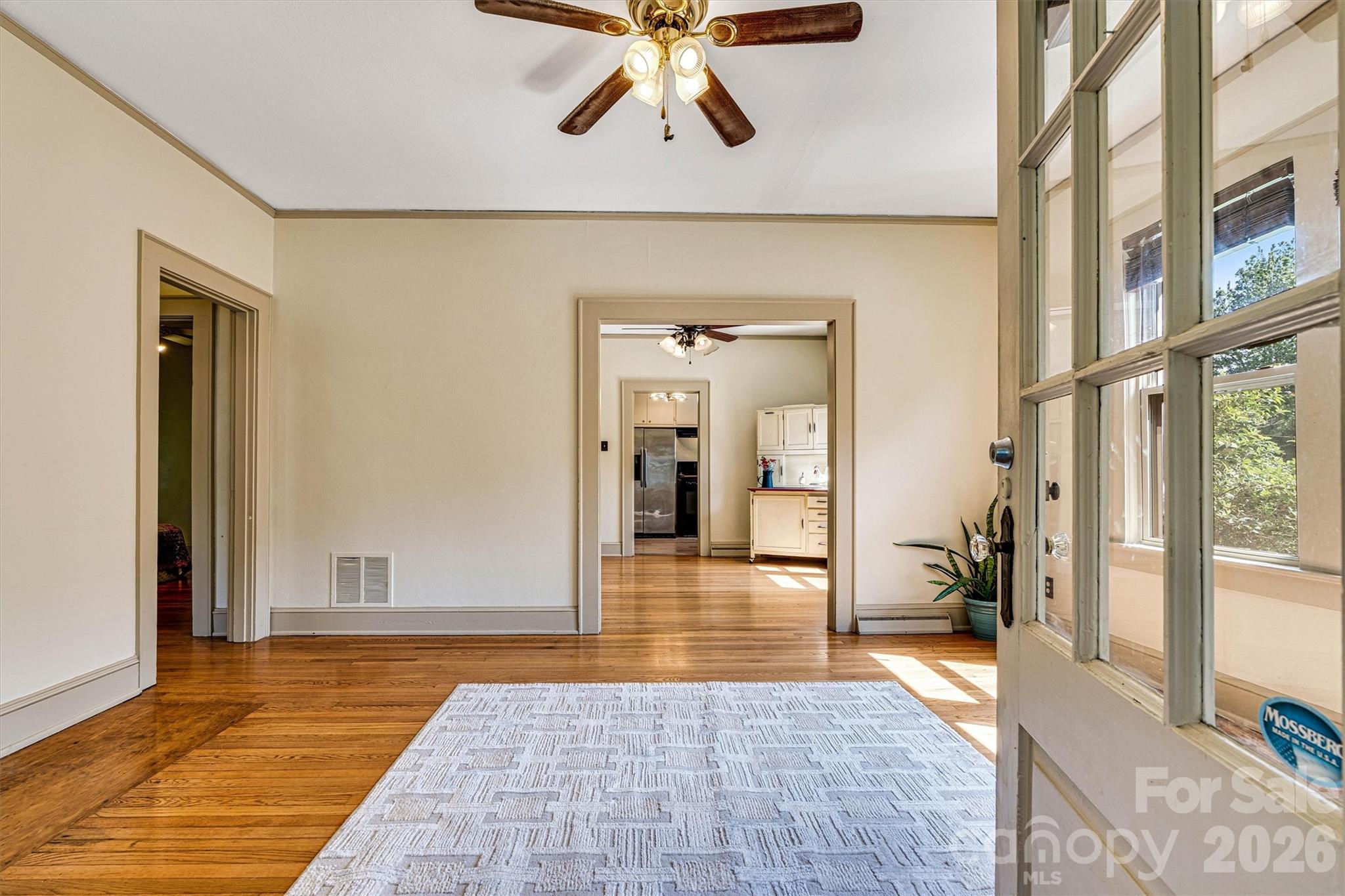220 W 8th Street
