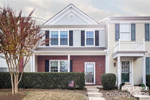 Photo of 3124 Mannington Drive, Charlotte, NC 28270 (MLS # 4373817)