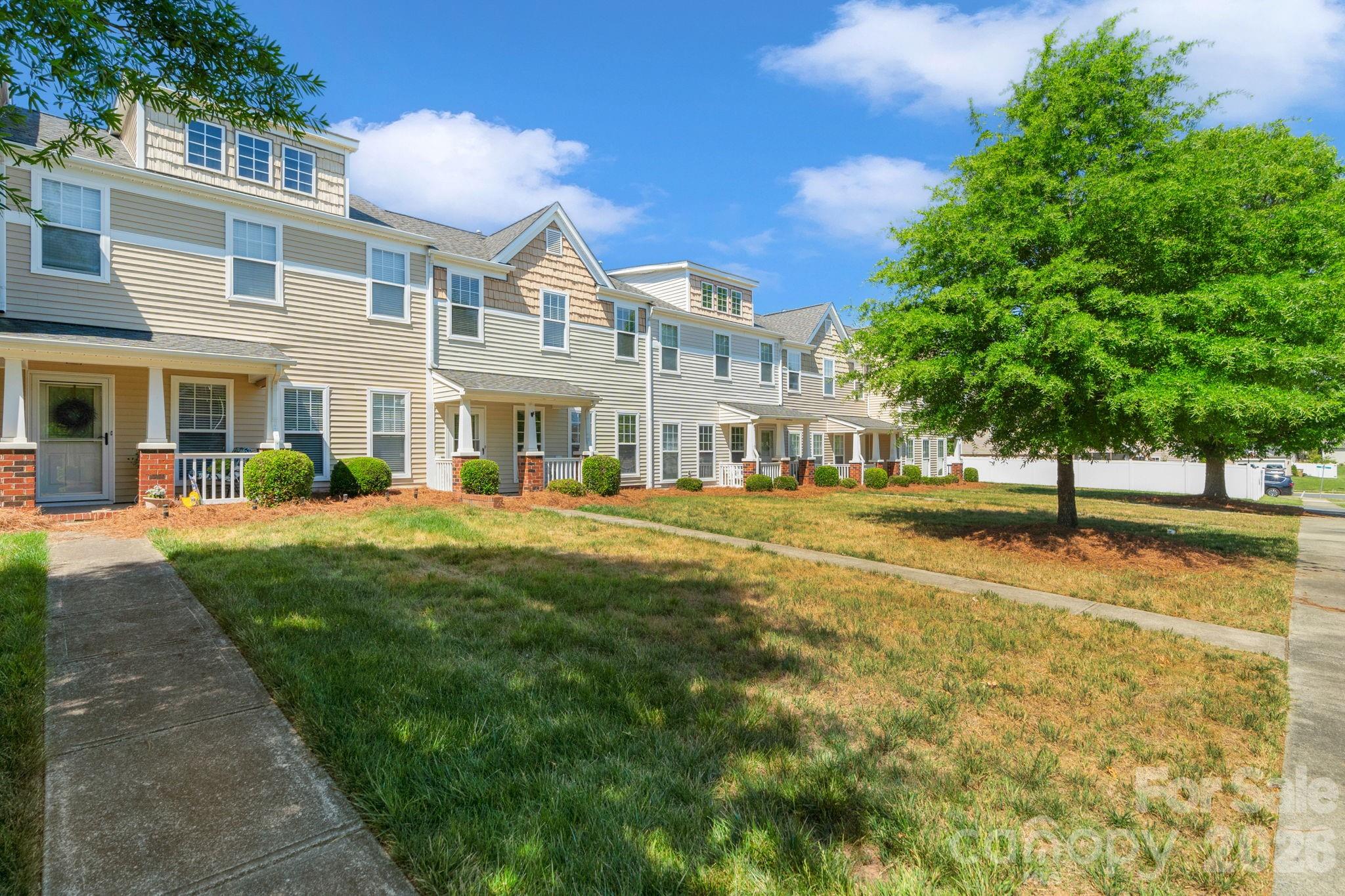 Taylor Glen Townhomes - Residential