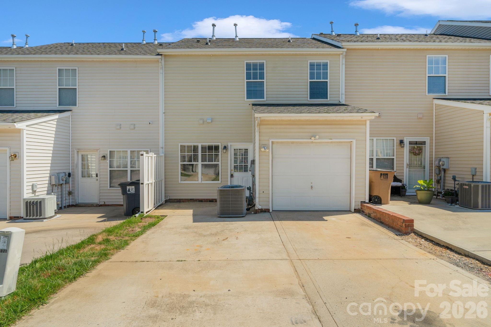 Taylor Glen Townhomes - Residential