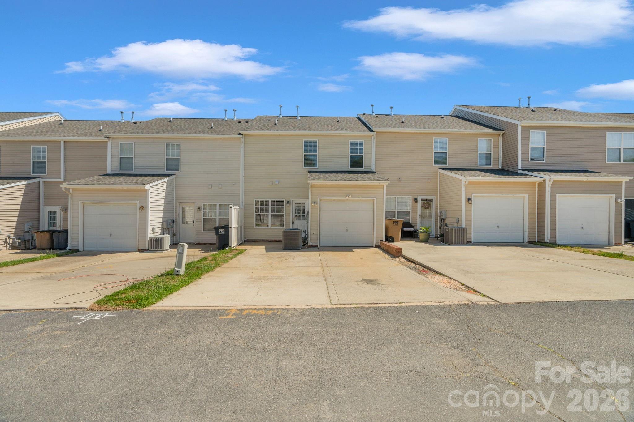 Taylor Glen Townhomes - Residential