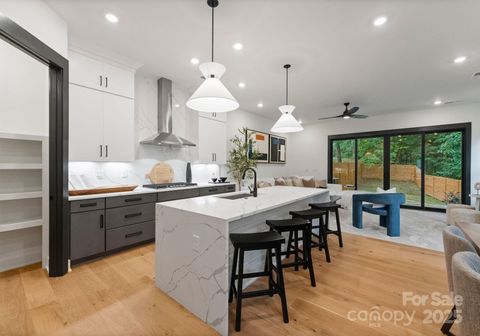 4121 Sarah Drive Charlotte NC 28217