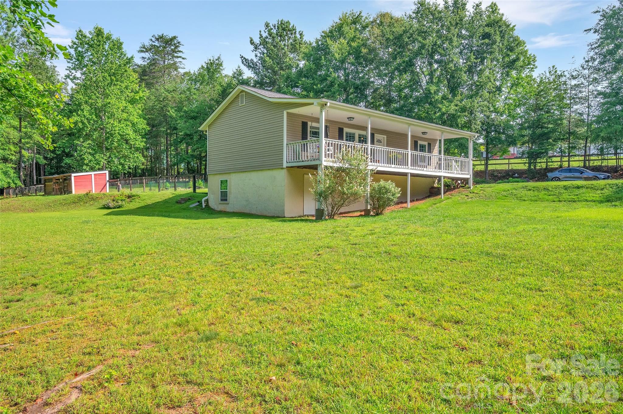 1095 E Prince Road