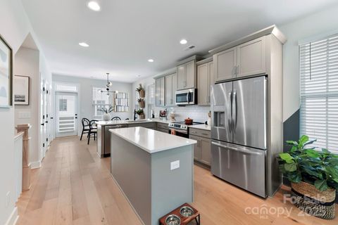 316 S Turner Avenue 11 Charlotte NC 28208