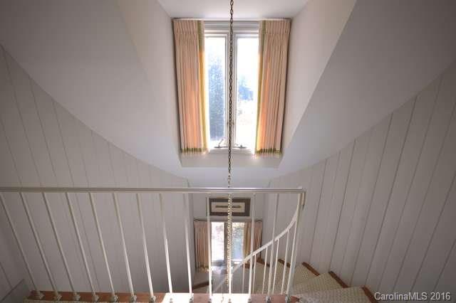 Red Fox - Residential