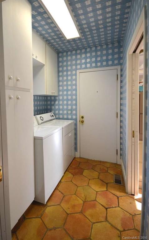 Red Fox - Residential