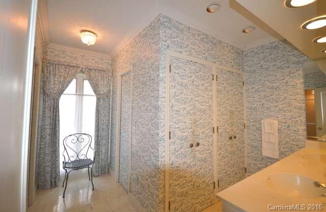 Red Fox - Residential