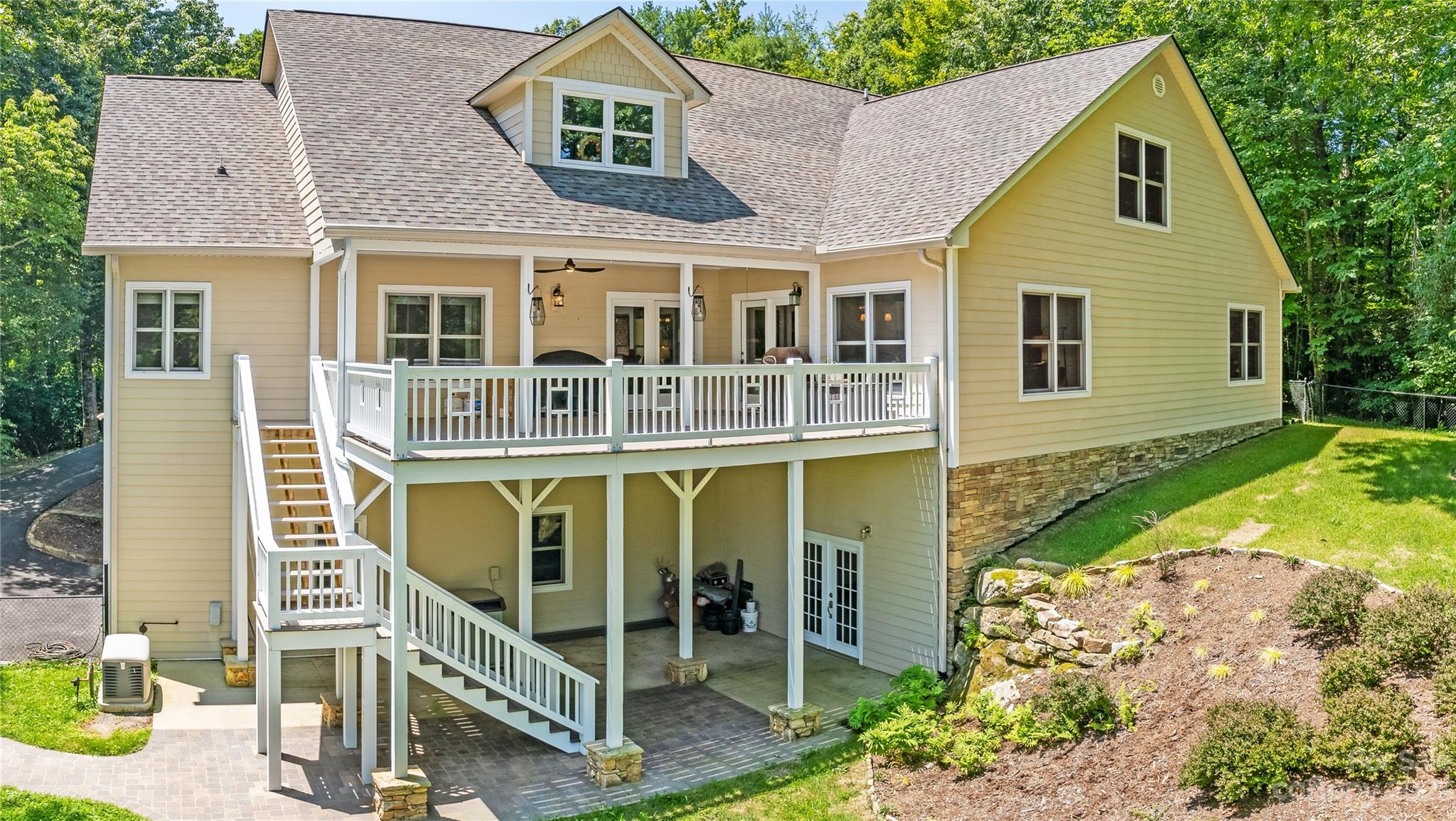 Knob Ridge - Residential