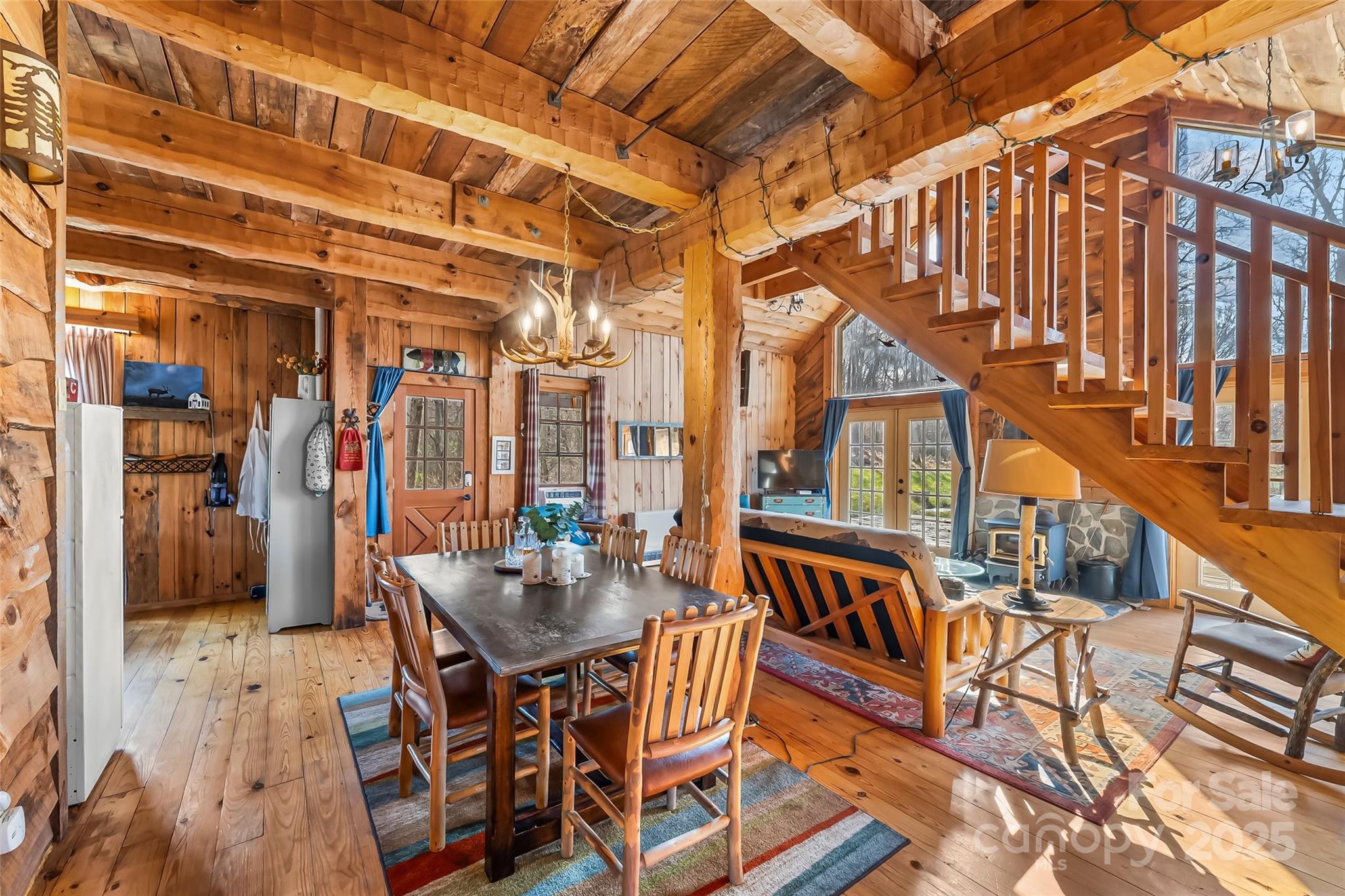 1240 Ferguson Cove Loop