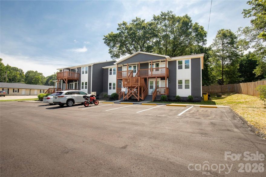 319 Osceola St is a fully renovated, turnkey 8-unit multifamily asset located just minutes from downtown Gastonia. The property features a balanced unit mix of four 2BR/2BA units and four 1BR/1BA units, with 7 of 8 units currently occupied and generating strong in-place cash flow.

Current ownership has completed substantial capital improvements, including a new roof, parking lot, siding, windows, HVACs, and interior renovations across all units. There is still NOI upside through leasing the remaining vacant unit and benefiting from the continued market rent growth in Gastonia!