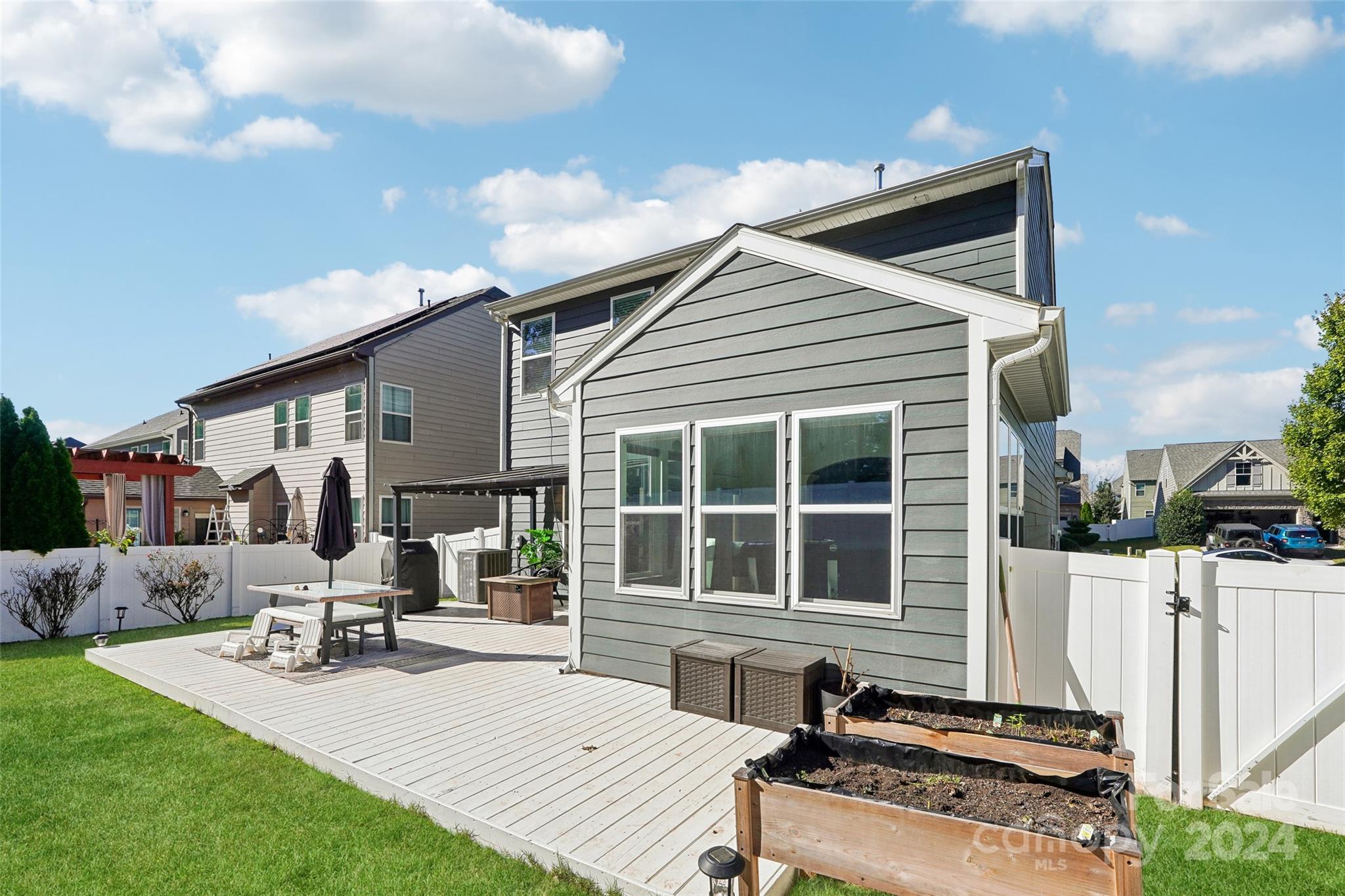 Walnut Creek - Residential