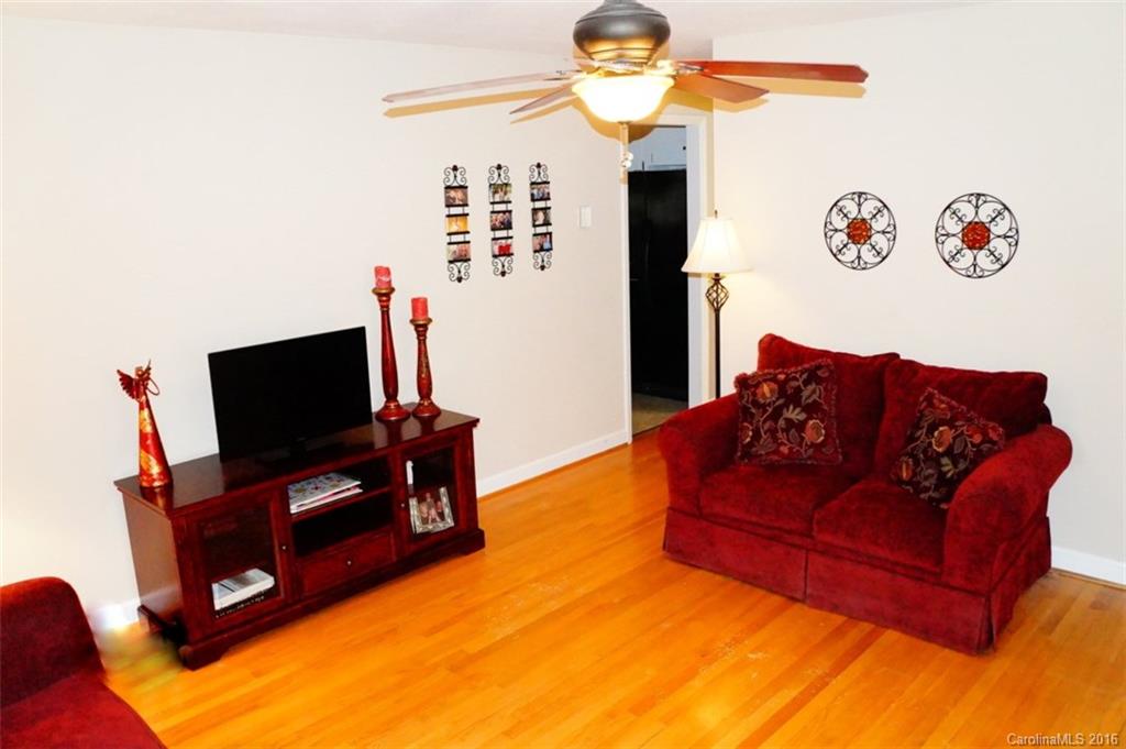 Country Club Heights - Residential