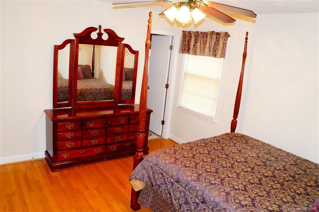 Country Club Heights - Residential