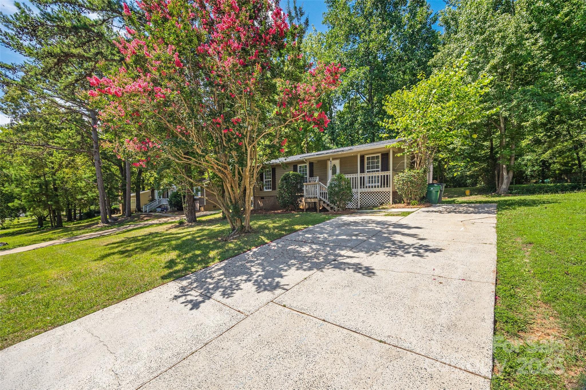 Hickory Ridge - Residential