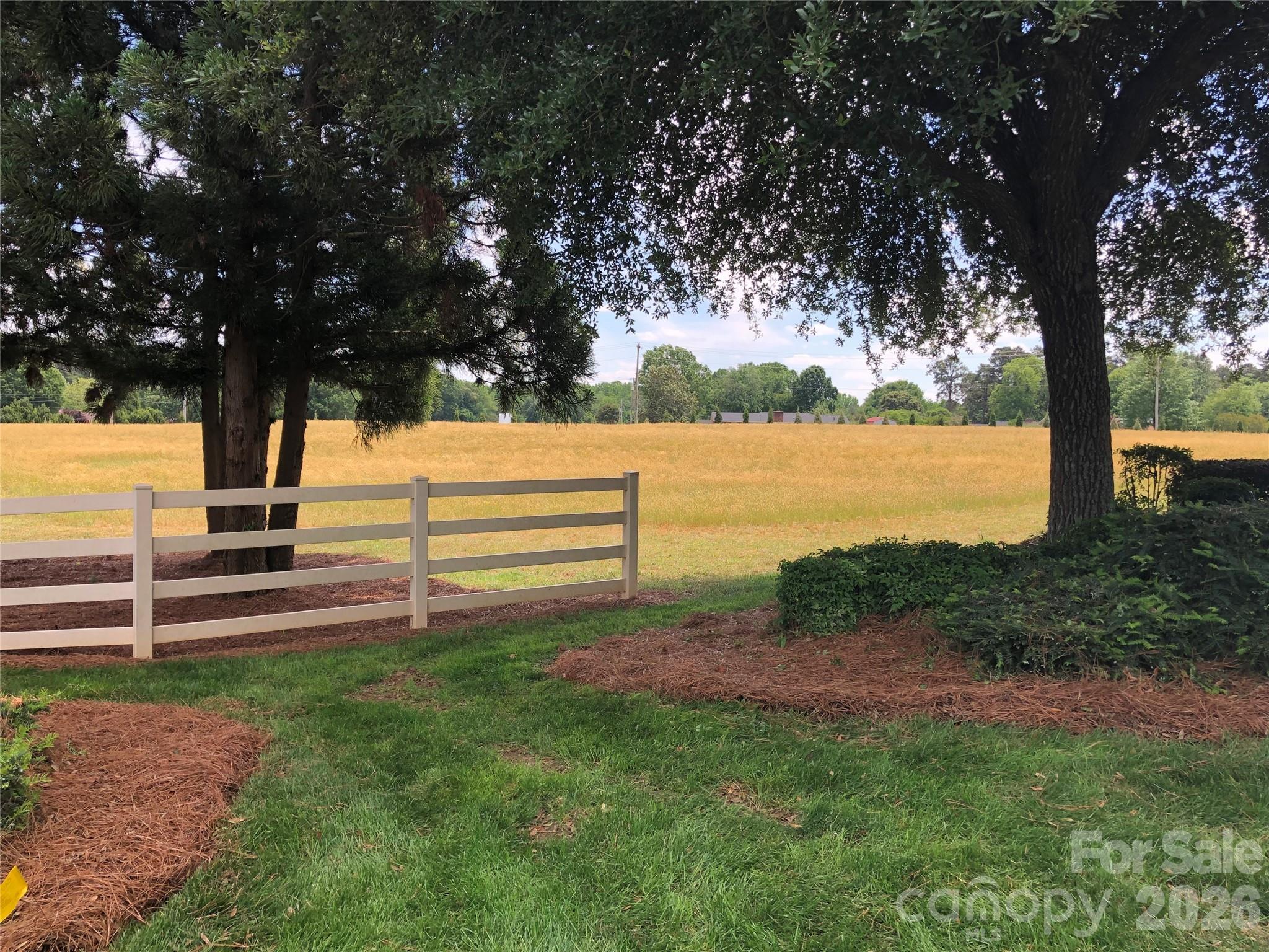 15938 Oxer Road 28